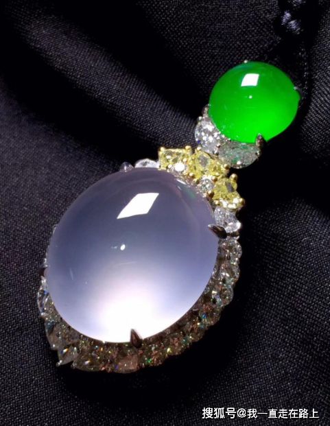 翡翠的种水色 如美食色香味般缺一不可的精髓