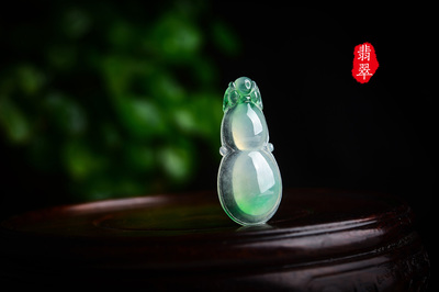 光影凝翠 探索翡翠产品摄影的艺术与技术